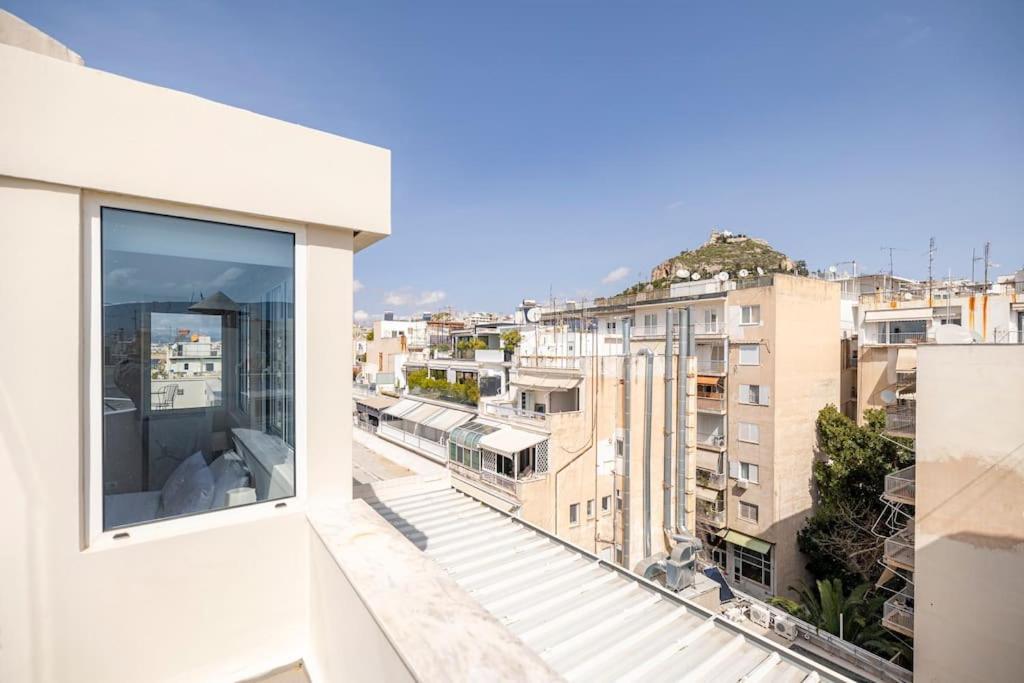 Penthouse In The Heart Of Athens Apartment Bagian luar foto